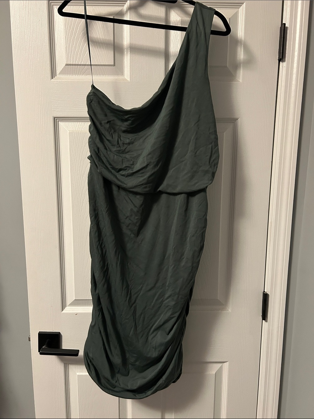 Express One-Shoulder Dark Green Cocktail Dress